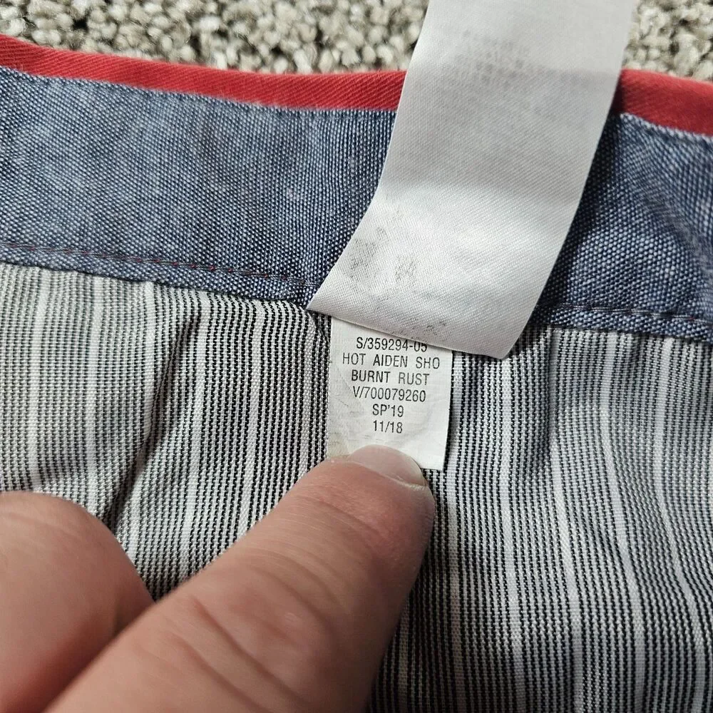 Banana Republic size tag